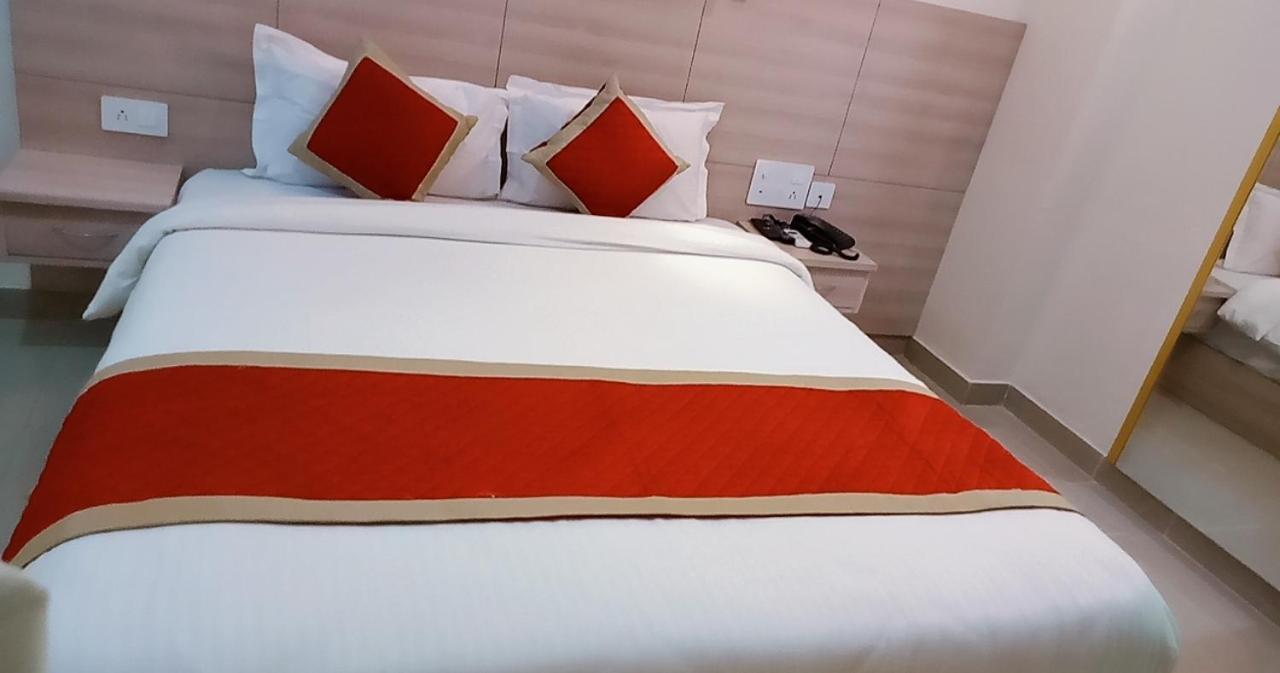 Hotel Royal Amer Τζαϊπούρ Εξωτερικό φωτογραφία
